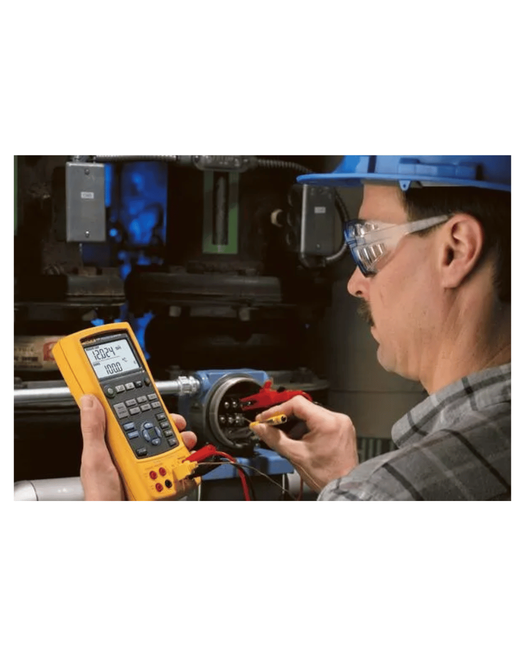 Fluke 725US Process Calibrator in testing