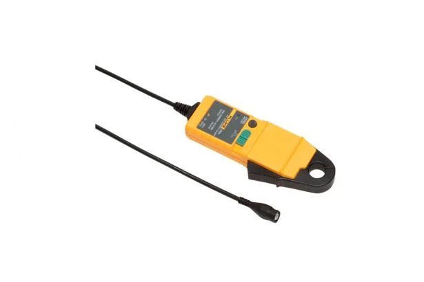 FLUKE I30S Clamp Meter