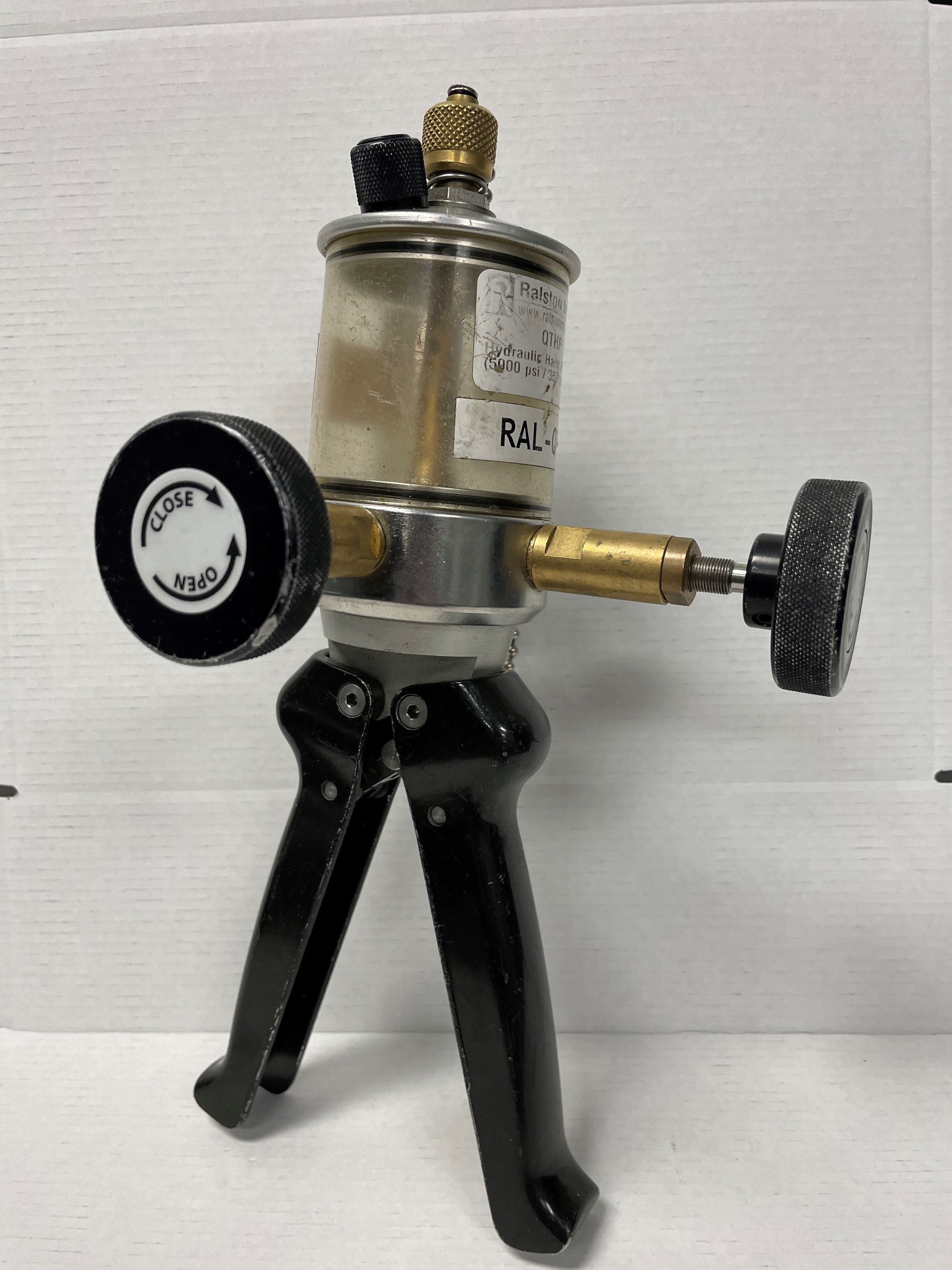 RALSTON CLEARANCE Hydraulic Hand Pump